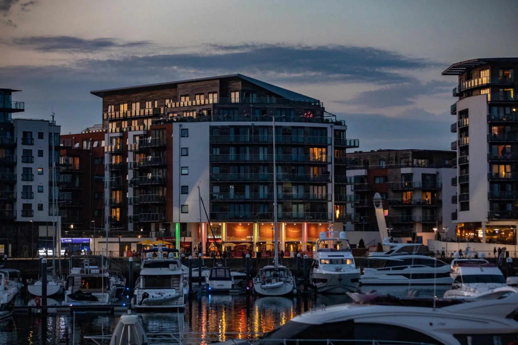 Banana Wharf Ocean Village at dusk